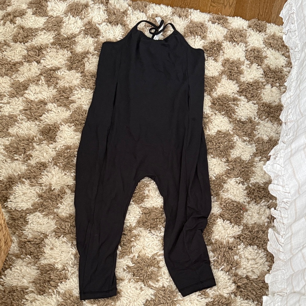 Manduka Black Organic Cotton Garment